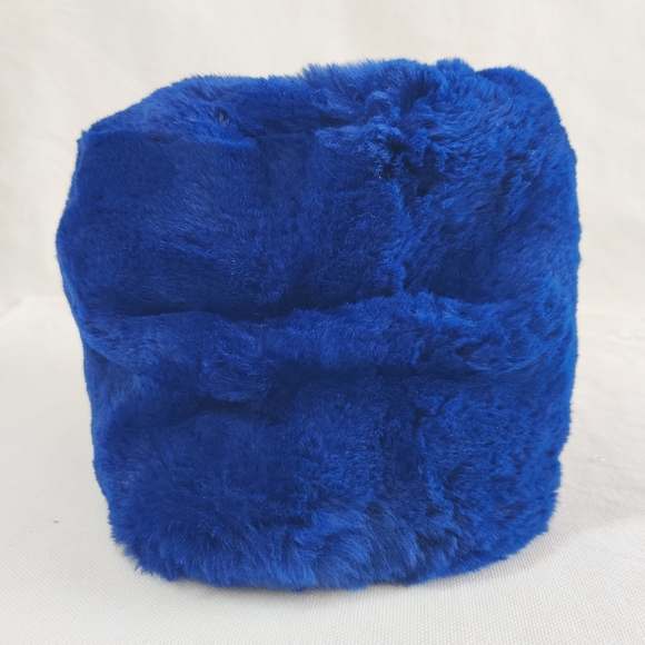 Vintage Royal Blue Rabbit Fur Hat 1960's Beanie-Cossack Cross Winter Hat - Picture 4 of 7